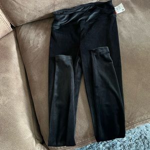Brand New Girls’ Fleece Leggings!